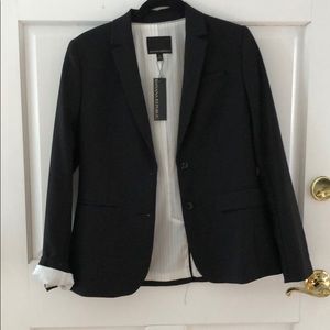 Black blazer size 4 NWT